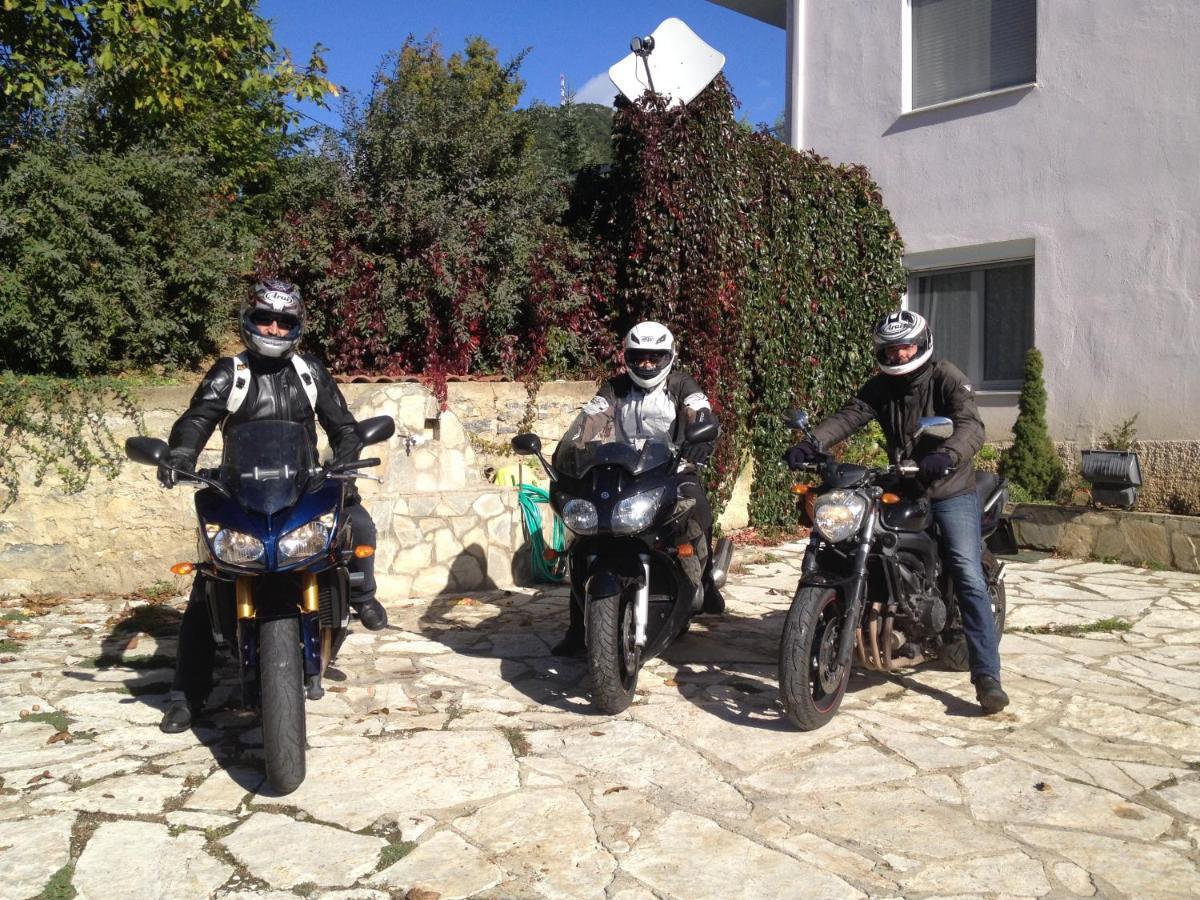 Guesthouse Vissinokipos - Biker Friendly - Motorradhotel Kesriye Dış mekan fotoğraf